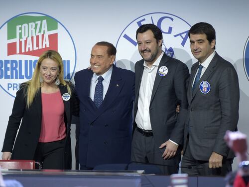 Il centrodestra vola: ancora su Lega e FI