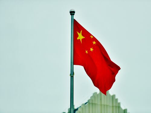 Per la prima volta Pechino investe più all’estero che in Cina