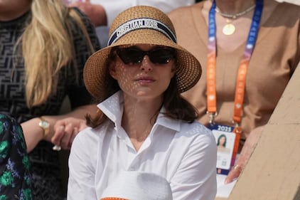 Parata di vip al Roland Garros per la finale tra Alcaraz e Sinner: le immagini più belle 10