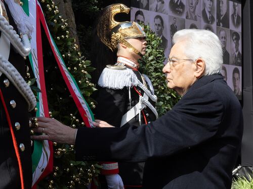 Mattarella: "Dazi inaccettabili, Ue ha la forza per contrastarli"