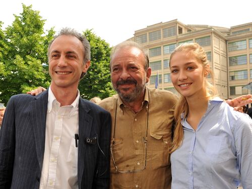 Vauro, Travaglio & C. La festa senza pudore degli ultimi sciacalli