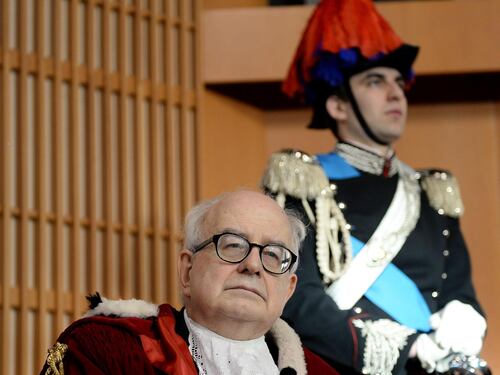 "Spacciatori liberi? Un passo indietro nella lotta alla droga"