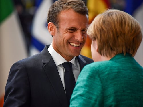 Di Maio: "Macron e Merkel erano al mare. Sulla Diciotti non ci hanno risposto"