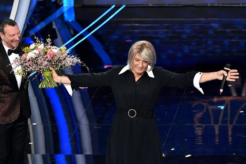 Sanremo, Fiorello imita la De Filippi 3