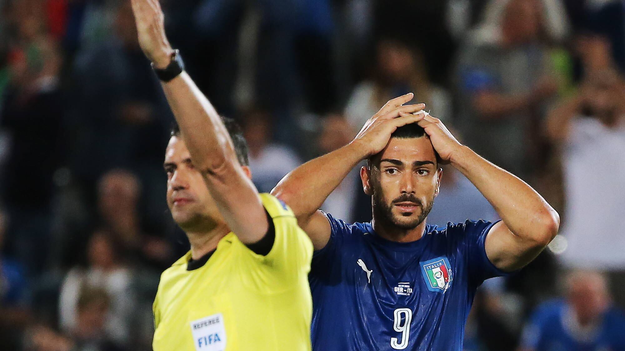 Pellè chiede scusa all'Italia. "Mi dispiace sia finita così"