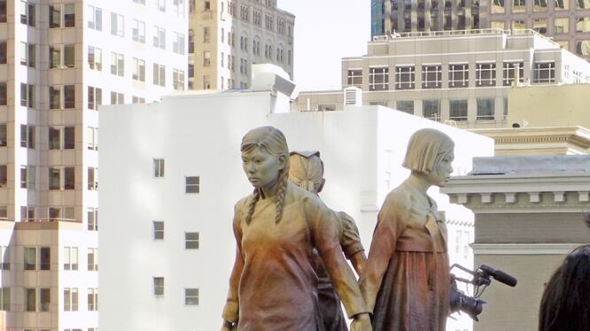 La statua sulle schiave del sesso fa litigare il Giappone e gli Usa