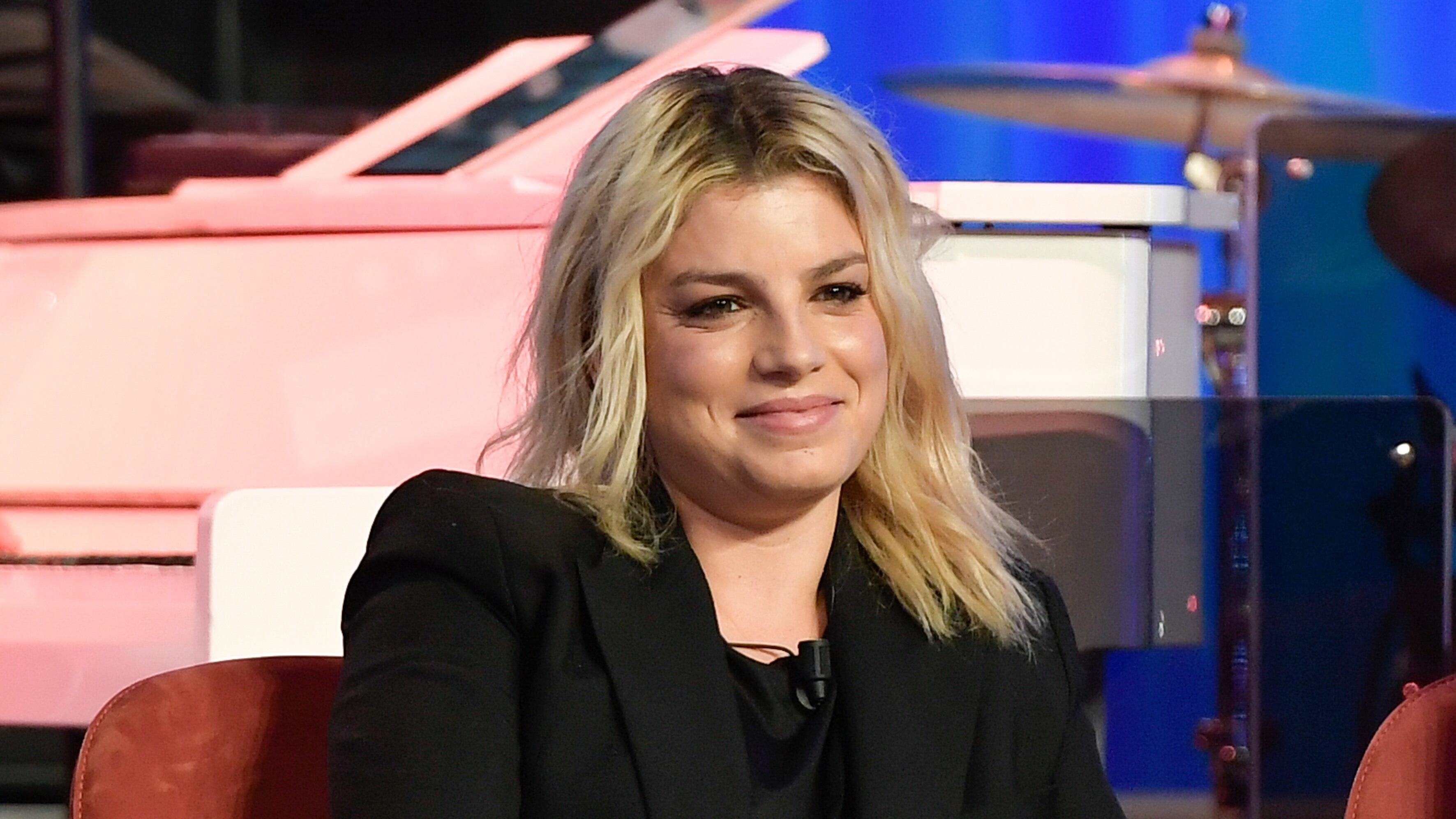 Emma Marrone: "Adoro i fan feticisti, a volte mando le foto dei piedi"
