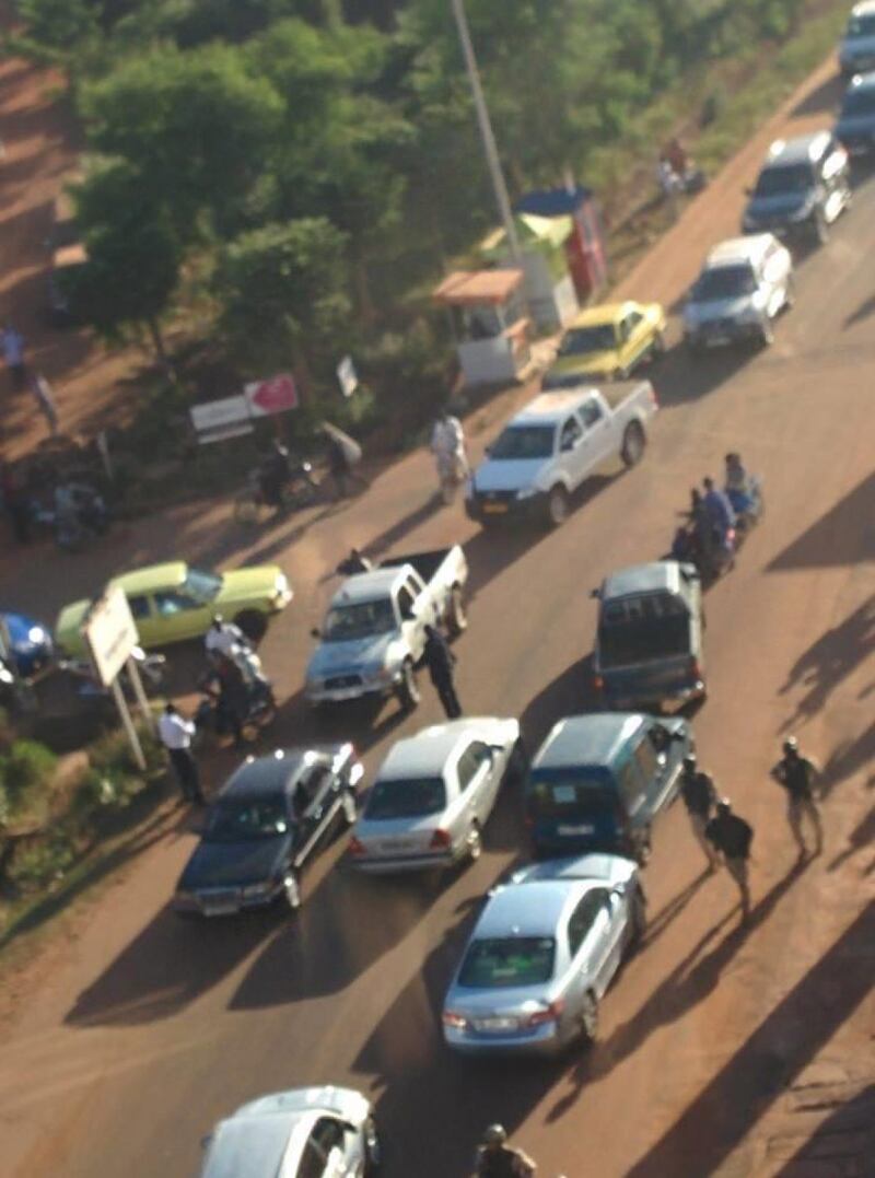 Jihadisti in un hotel in Mali 6