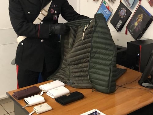 In luna di miele svaligiano il centro commerciale