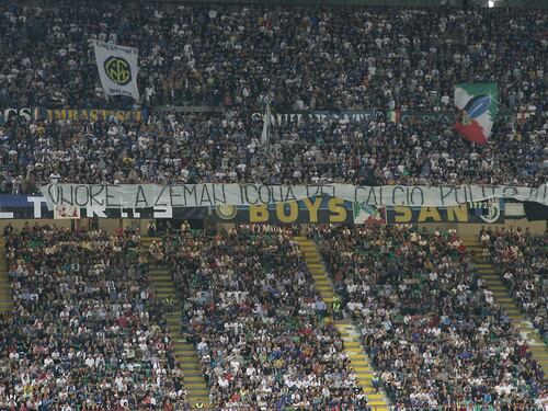 I tifosi dell'Inter a Zeman: "Icona del calcio pulito"
