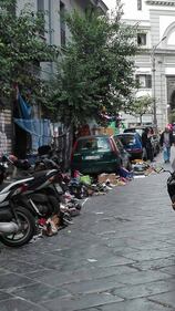 Napoli, all'ingresso della città la pattumiera a cielo aperto 11