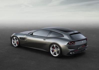Debutta la Ferrari GTC4: una vettura unica, un mondo nuovo 3