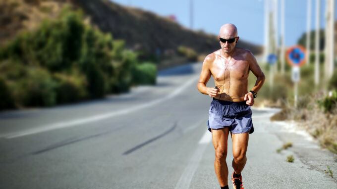 Italiani pigri: solo uno su 4 pratica sport. Meglio un'app