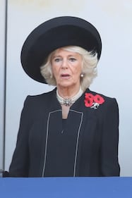 Camilla Parker Bowles, la duchessa di Cornovaglia in foto 5