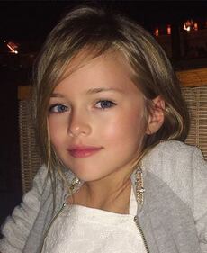 Kristina Pimenova, la baby modella più contesa dagli stilisti 12