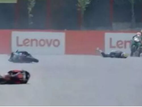 Moto3, Dupasquier è in gravi condizioni: cosa è successo