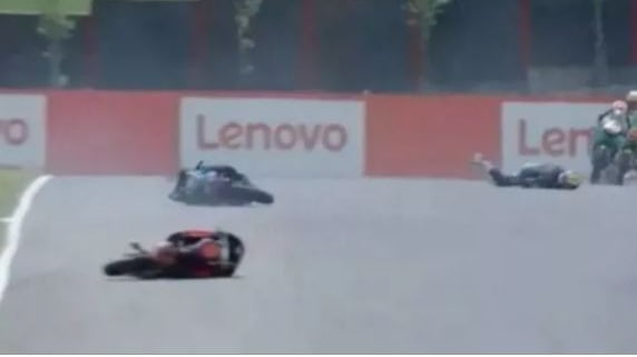 Moto3, Dupasquier è in gravi condizioni: cosa è successo