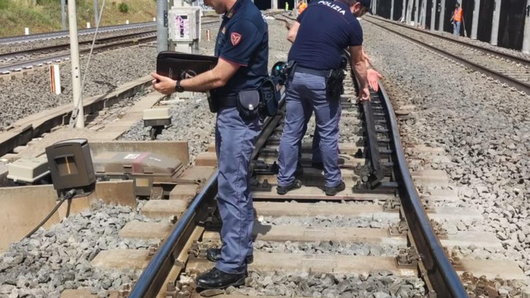 Incidente in galleria a Roma, coinvolto treno Alta Velocità