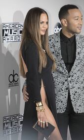 Gigi Hadid, lato b e trasparenze 44
