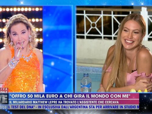 Le critiche a Taylor Mega in tv: "È ubriaca...?"