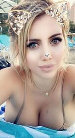  Wanda Nara hot dall'estetista  5
