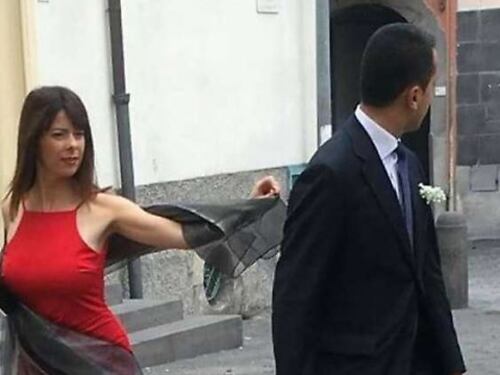 Silvia Virgulti, la compagna di Di Maio: tacchi e abito rosso