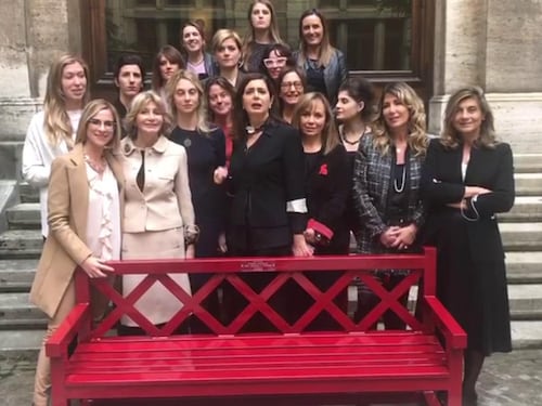 L'arbitro donna, il Qatar e quell'incredibile cortocircuito della Boldrini
