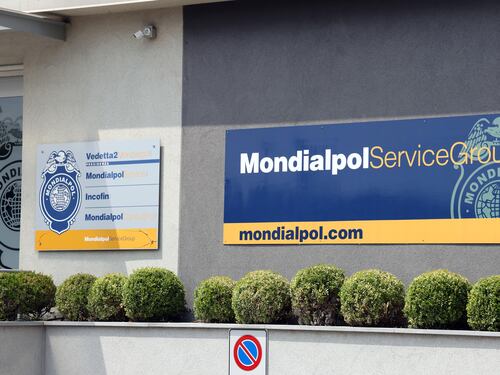 “Stipendi sotto la soglia di povertà”. Mondialpol commissariata per caporalato