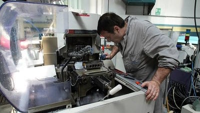 Il Pil italiano cala ancora: nel 2012 sceso di 2,4%