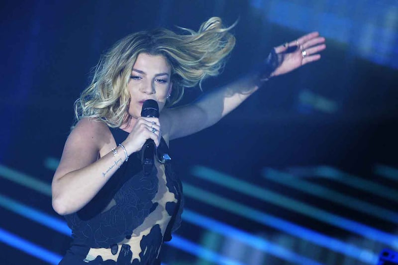 Emma Marrone sensibilizza i fan per il terremoto: foto 7