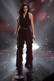 Sanremo 2018: i look sexy della seconda serata 8