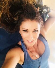 Sabrina Salerno mozzafiato in piscina  8