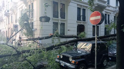 Milano devastata da un nubifragio 2