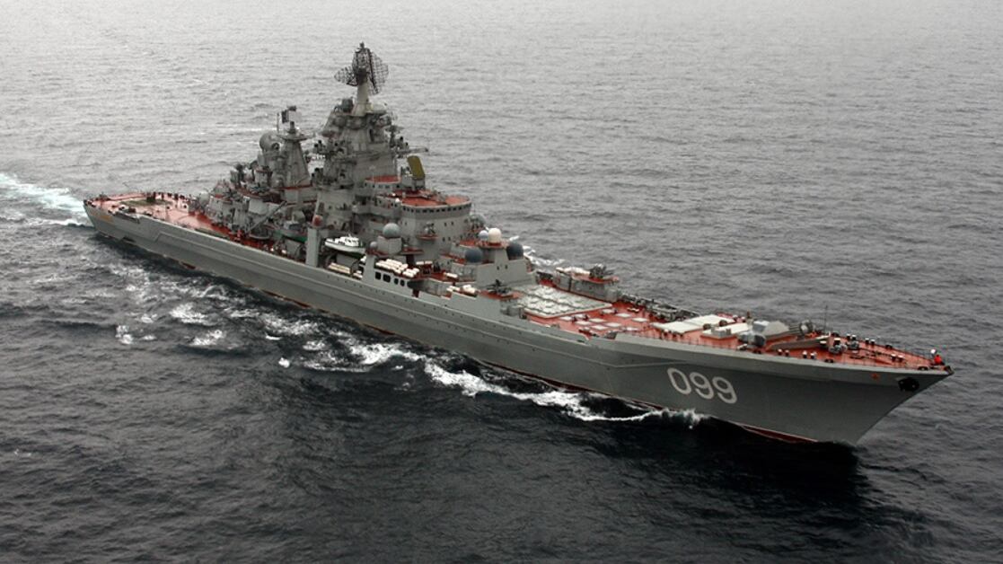 Mosca muove l'incrociatore Nakhimov: così la nave da guerra riaccende i reattori nucleari