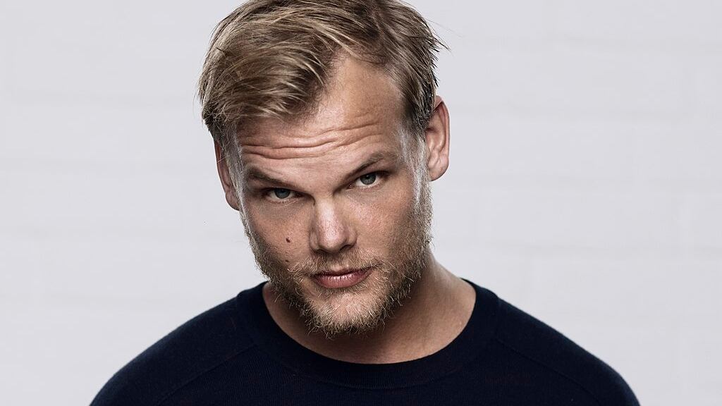 Avicii continua a suonare, in arrivo l'album postumo