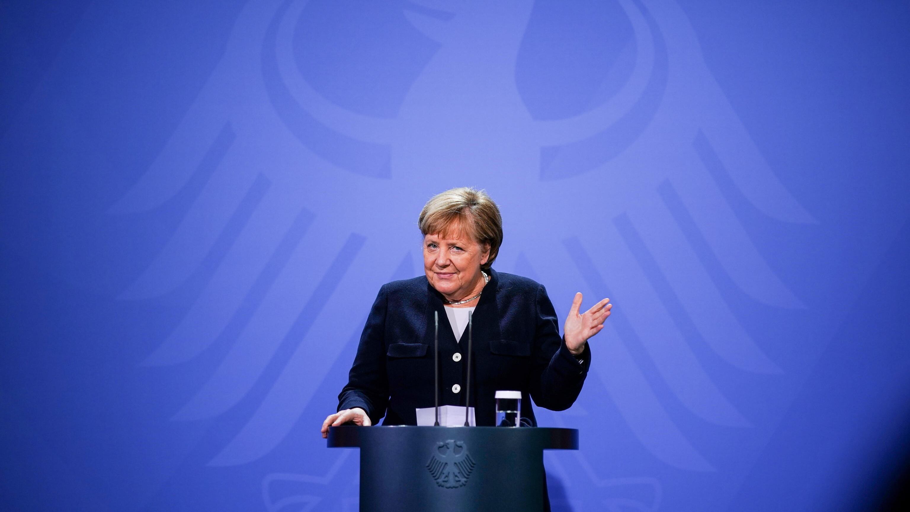 Kissinger, Trudeau e Merkel: tutti i leader ingannati dal duo russo prima della Meloni