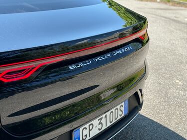 BYD Han: guarda la gallery della berlina elettrica cinese da 517 CV 9