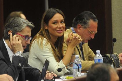 Nicole Minetti in consiglio comunale 4