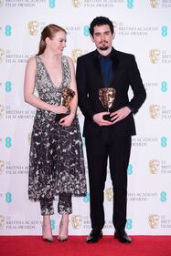 Bafta 2017: scollature hot sul red carpet 57