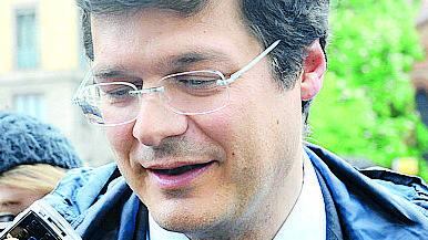 Mazzali: «Non accettiamo critiche». De Corato: «Va ripristinata la legalità»