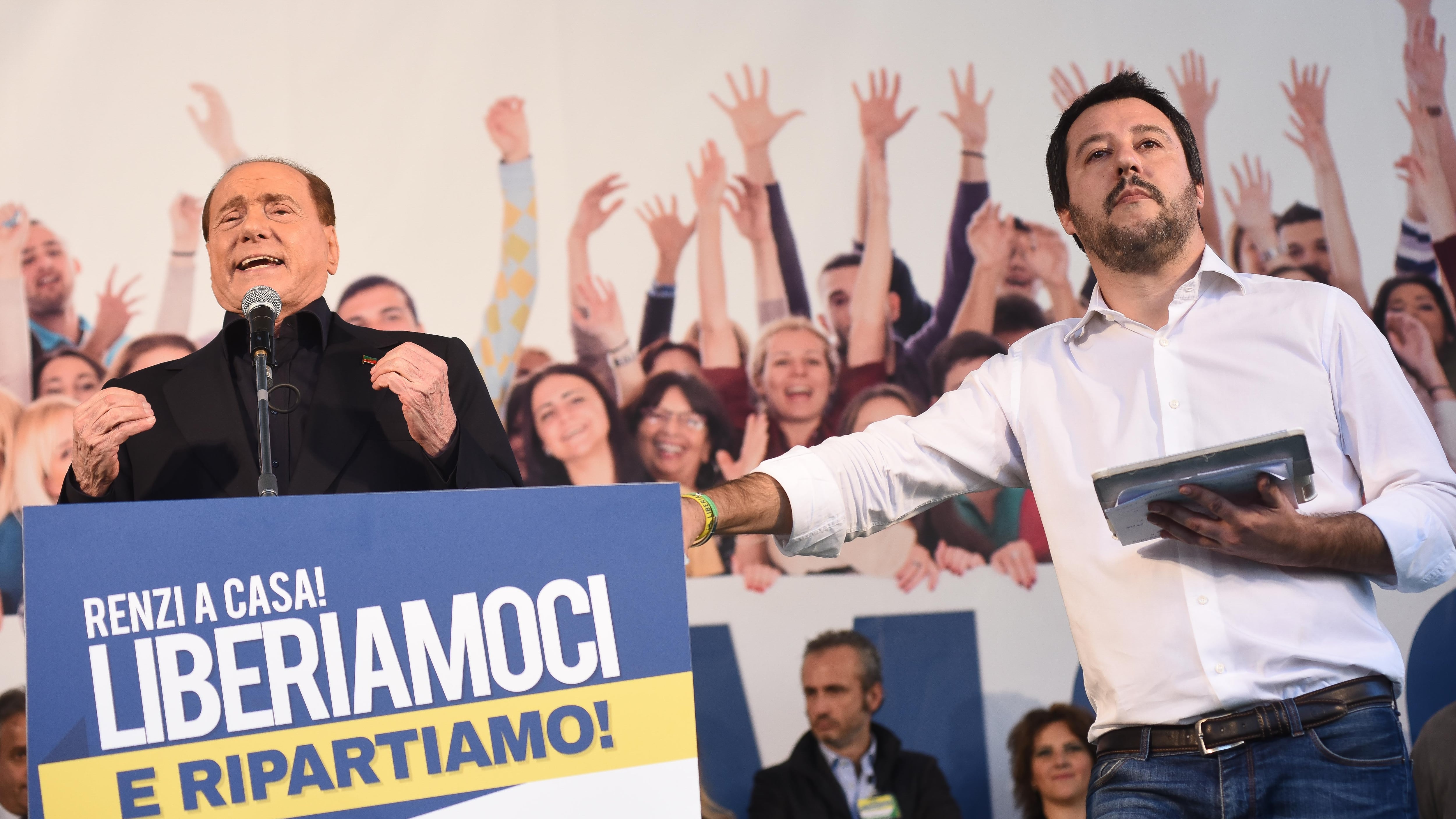 Salvini punzecchia l'alleato Ma Berlusconi tira diritto