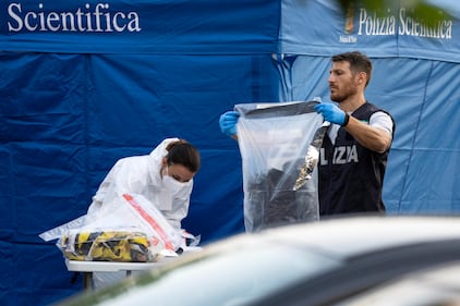 I rilievi della Scientifica per l'omicidio di Michelle Causo a Primavalle 4