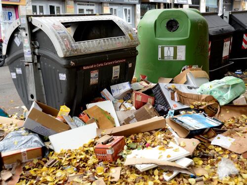 Roma, Ama blocca le ferie di Natale dei netturbini