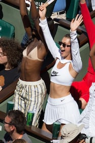 Bella Hadid al Roland Garros in versione "Basic Instinct" 19