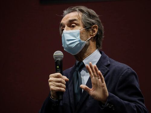 "Obiettivi rispettati. Da lunedi via ai vaccini anche per gli over 50"