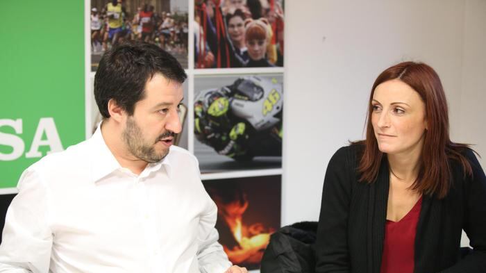 Salvini sul palco con la Borgonzoni Merola si affida alla vice di Pisapia