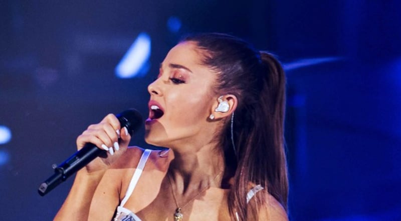 Il lato sexy di Ariana Grande 12