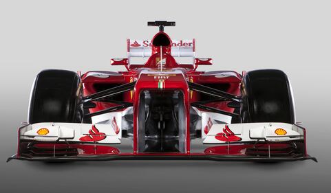 La nuova Ferrari F138 4
