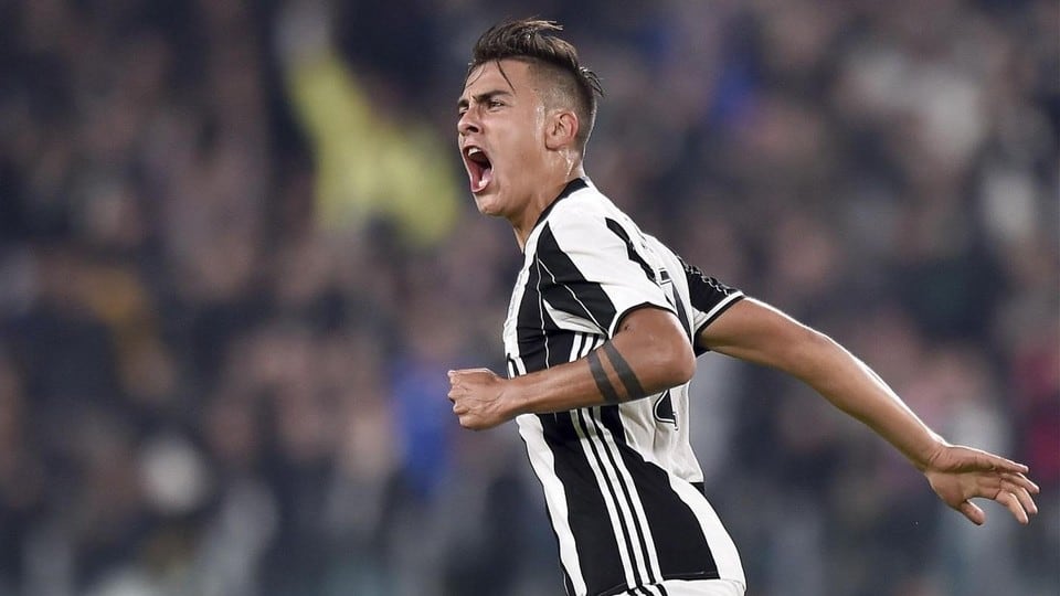 Juventus, Dybala spara alto allo United. Marotta gli telefona: "Vieni all'Inter?"