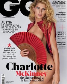 Charlotte McKinney, curve sexy su Instagram: foto 12